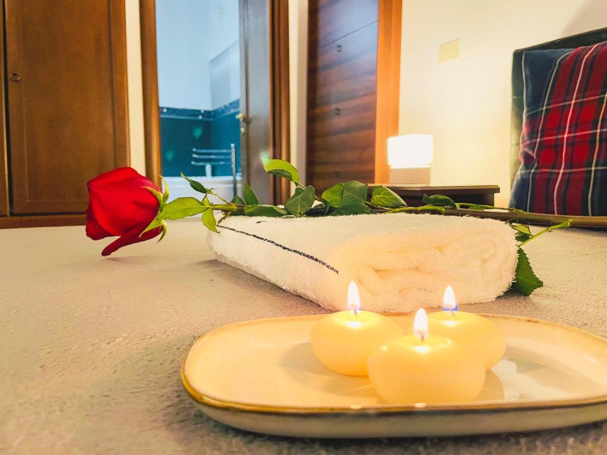 Trevi Fountain Luxury Guest House ローマ エクステリア 写真