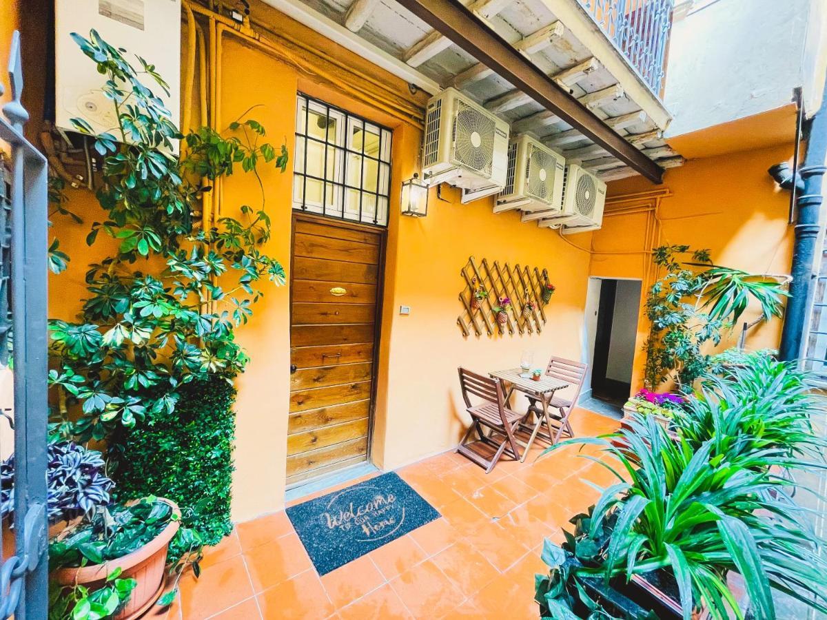 Trevi Fountain Luxury Guest House ローマ エクステリア 写真
