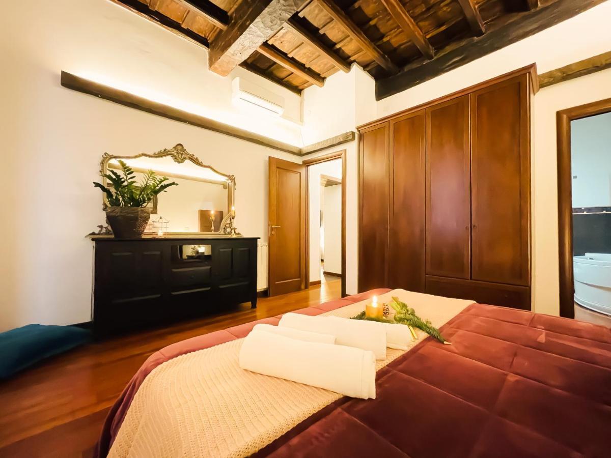 Trevi Fountain Luxury Guest House ローマ エクステリア 写真